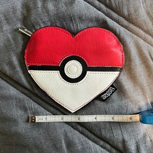 NWOT loungefly Pokémon heart wallet